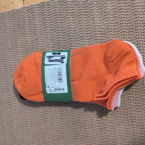 Kate Spade Multi Color Floral Socks Low Cut 3 Pairs New - Picture 3 of 4